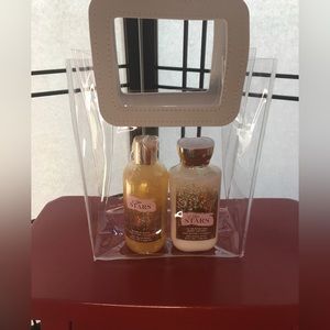 NEW WHITE PORTABLE TRANSPARENT BAG WITH BATH AND BODY WORKS LOTION & BUBBLE BATH